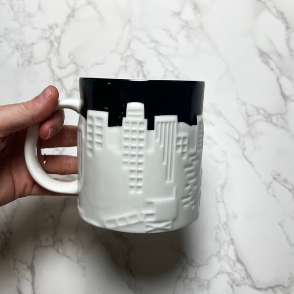 Starbucks Los Angeles Hollywood 3D Car Skyline Relief Mug Limited Edition - Picture 3 of 5